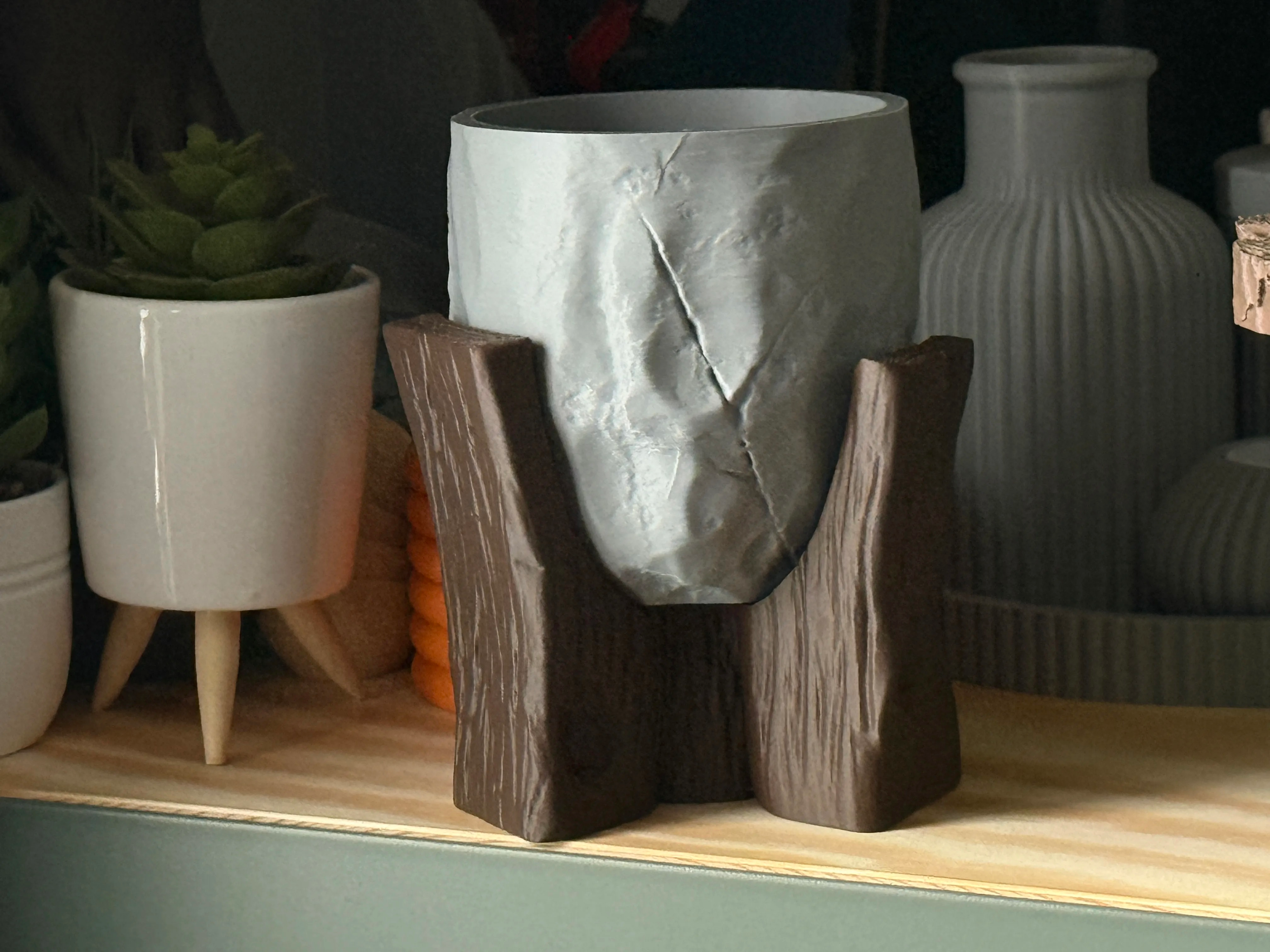 Grotia Planter | Stone & Wood Inspired 3D Printed Planter with Wood Grain Stand